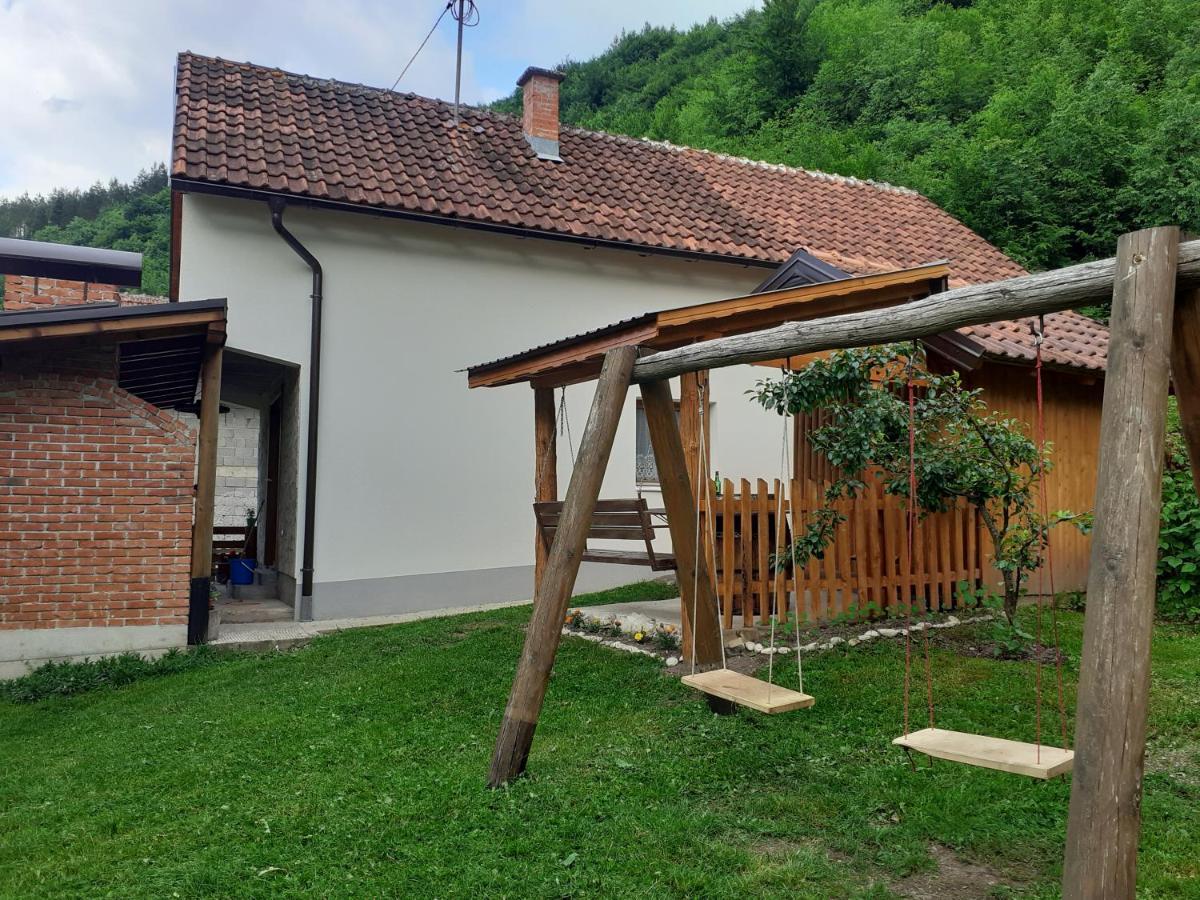 Jovan Sipovo Exterior foto
