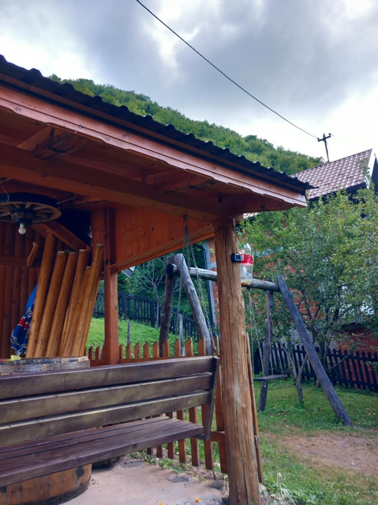 Jovan Sipovo Exterior foto